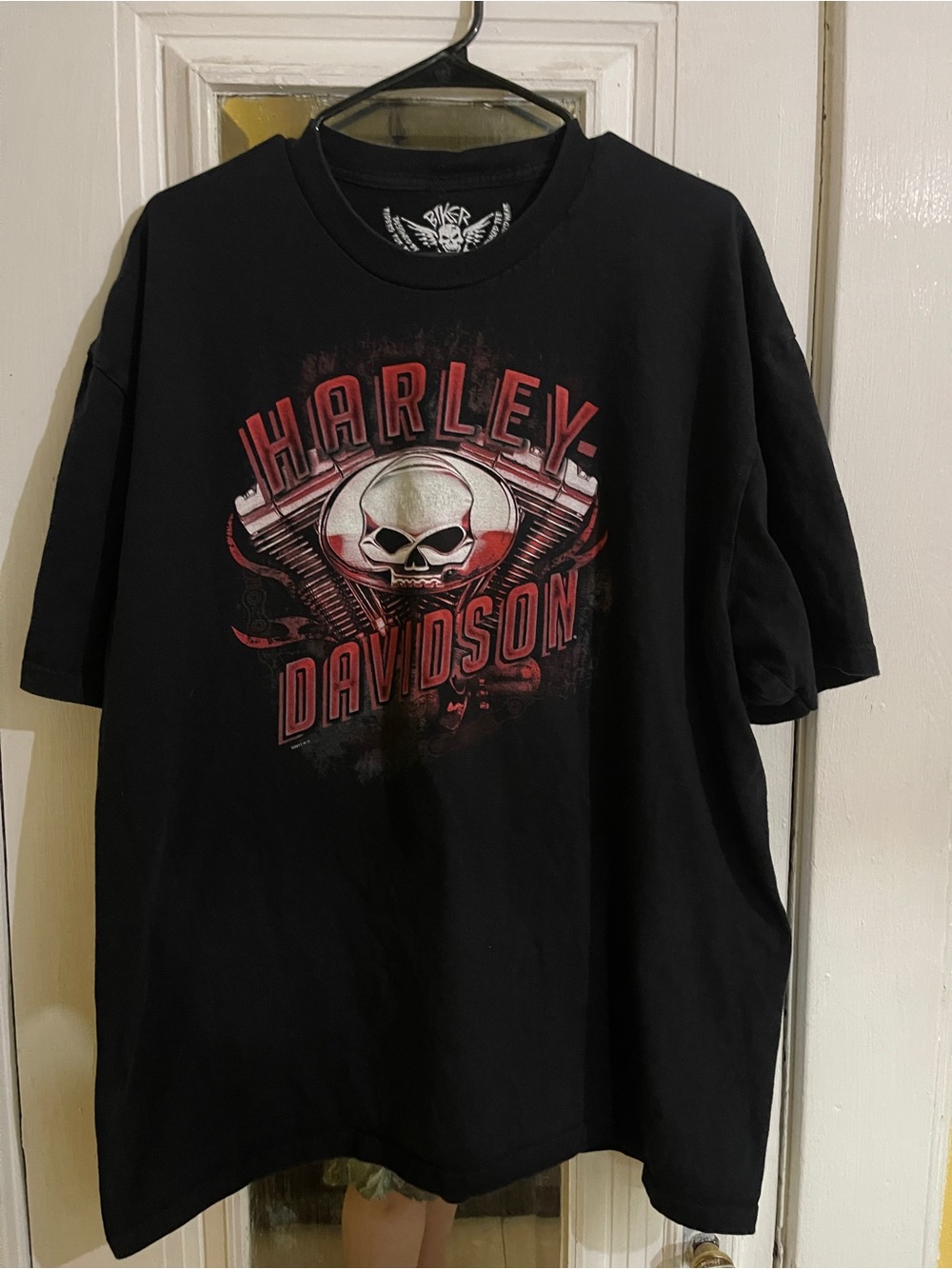 Harley-Davidson Black Tee with Red Skull and Engine Graphic